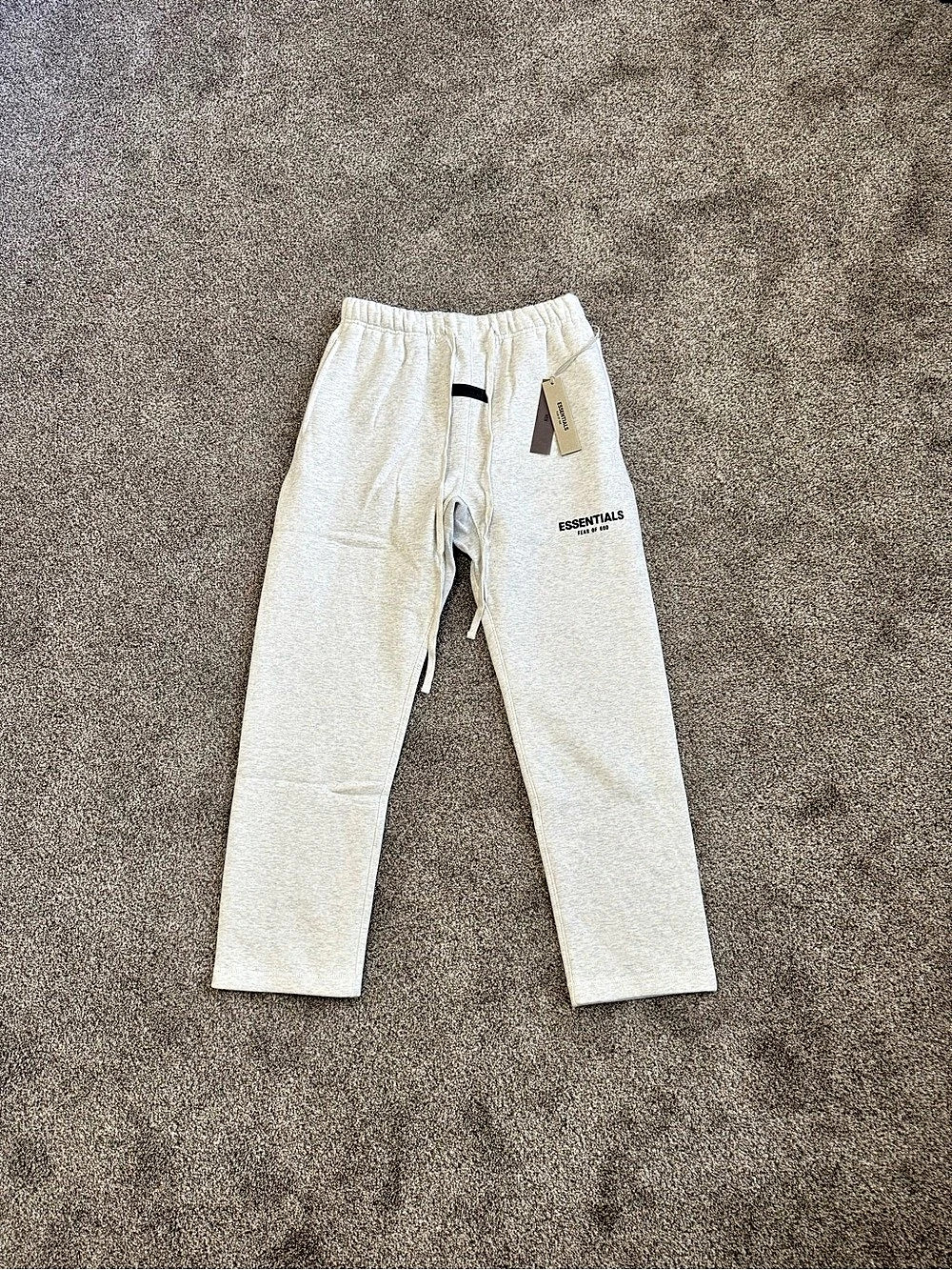 Fear of God Essentials Fear of God Oatmeal Heather Sweatpants Cream Medium